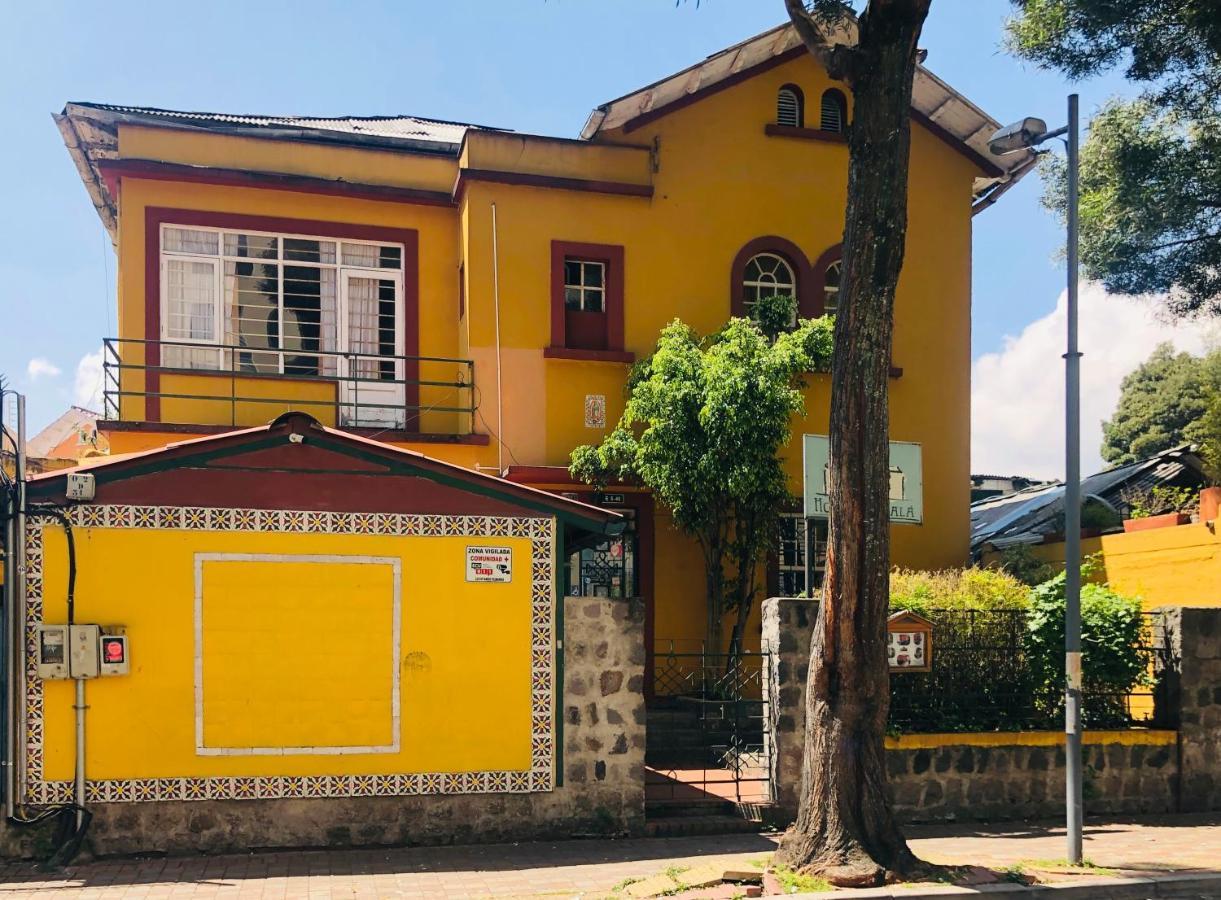 Hostal Alcala Quito Exterior photo