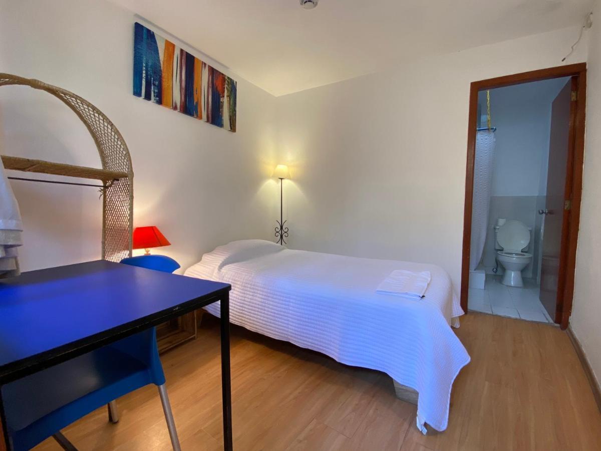 Hostal Alcala Quito Exterior photo