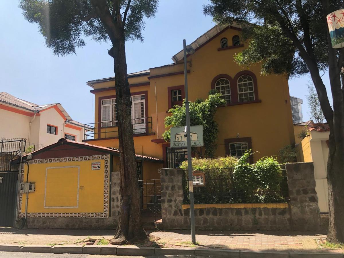 Hostal Alcala Quito Exterior photo