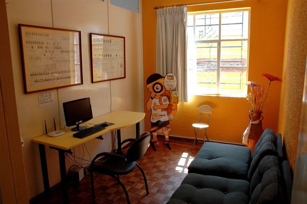 Hostal Alcala Quito Exterior photo